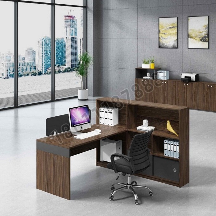 點(diǎn)擊查看商品:屏風(fēng)桌