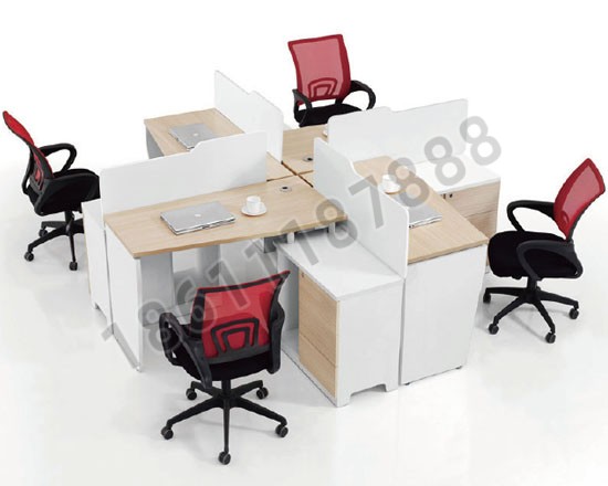 點(diǎn)擊查看商品:屏風(fēng)桌