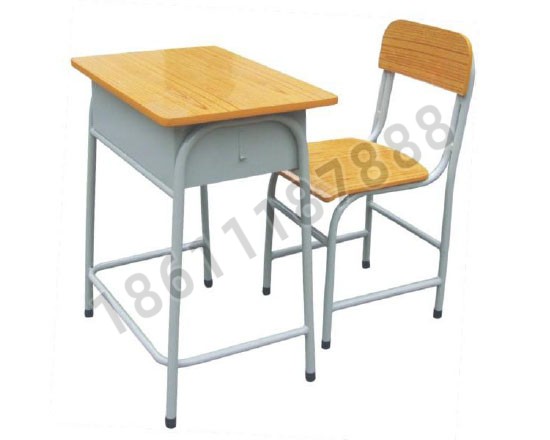 點(diǎn)擊查看商品:課桌椅